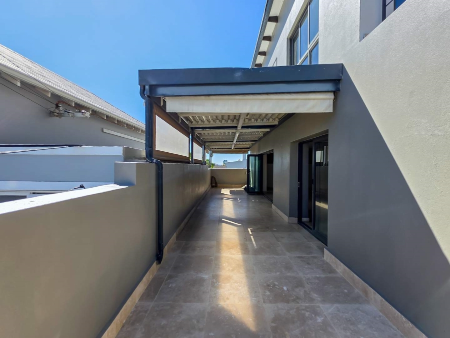 3 Bedroom Property for Sale in Fresnaye Western Cape